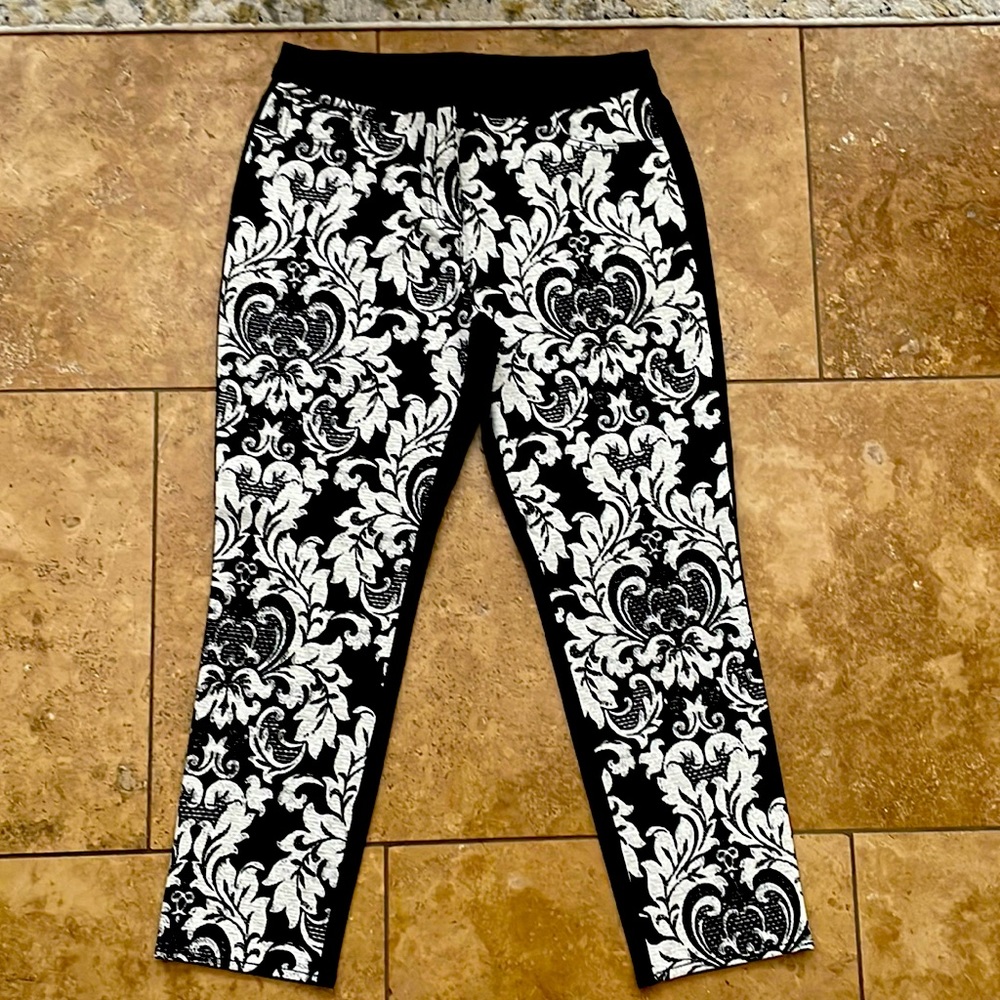 Chico’s Capri Pants